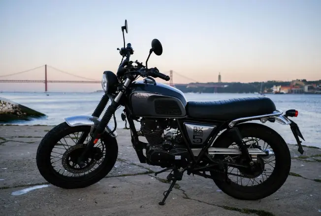 Brixton Cromwell 125